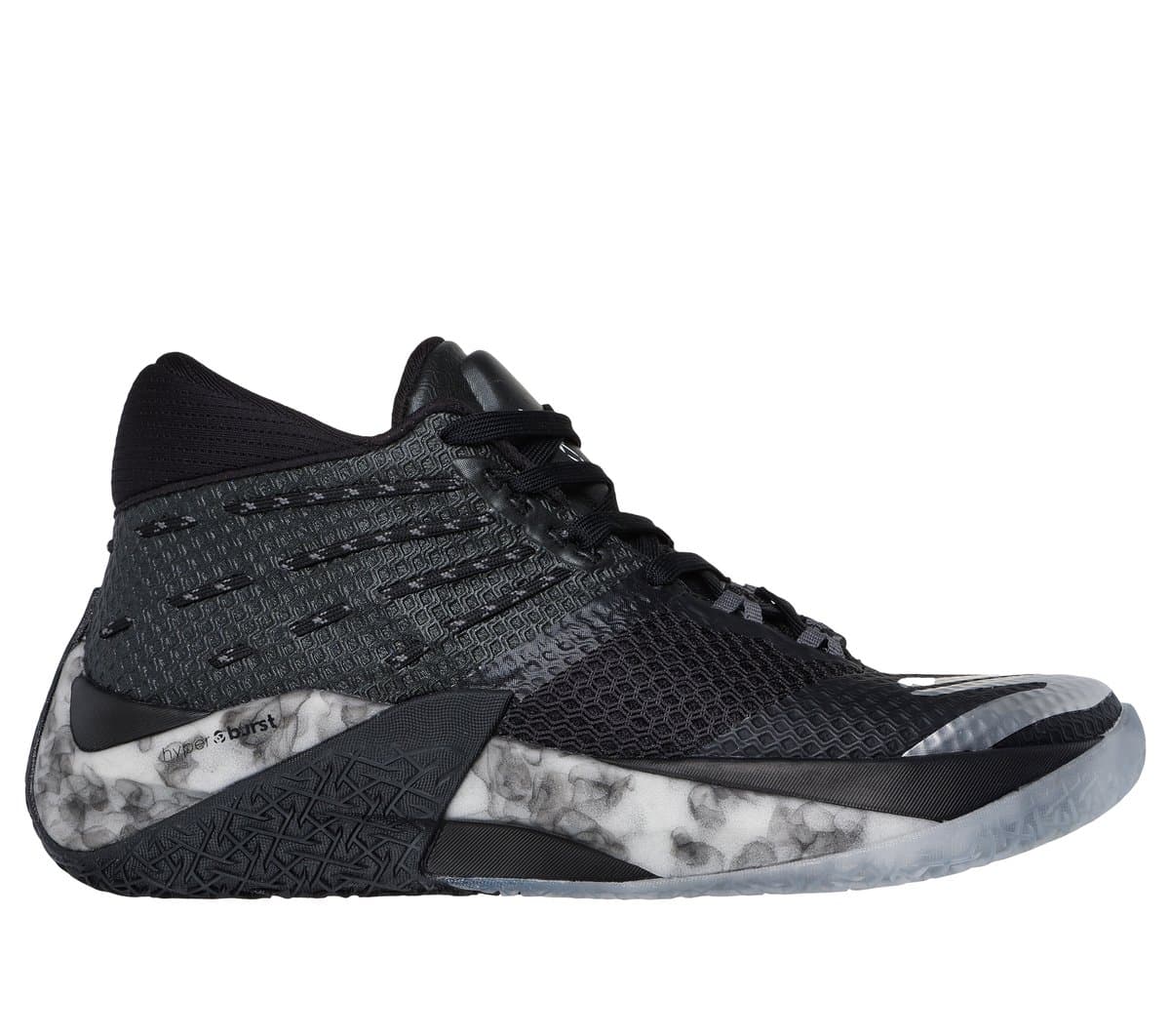 Skechers SKX REIGN Sneaker in Black/White, Size 6, Vegan, Hyper Burst