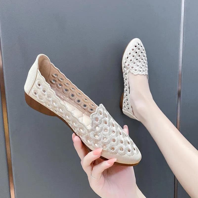 Hollow Red Leather Women's Soft Sole Pointed Toe Shallow Slip-on Simple Casual Commuting Korean Fashion Moccasin Drop Shipping cm red
