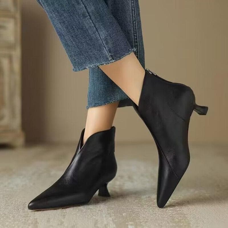 Fashion High Quality Commuting Office Ladies Shoes 2024 Sexy Pointed Toe Women's Ankle Boots Comfortable Low Heel Fashion Zipper Boots cm brown