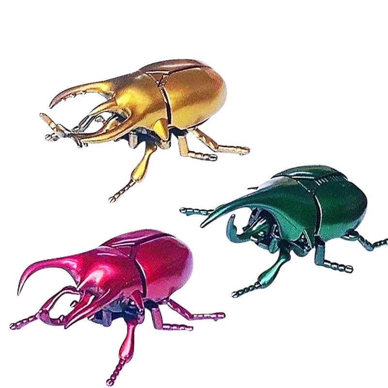 Creative prank props Moving insect model Children's winding beetle Wind-up animal toy board game Children's Day gift green