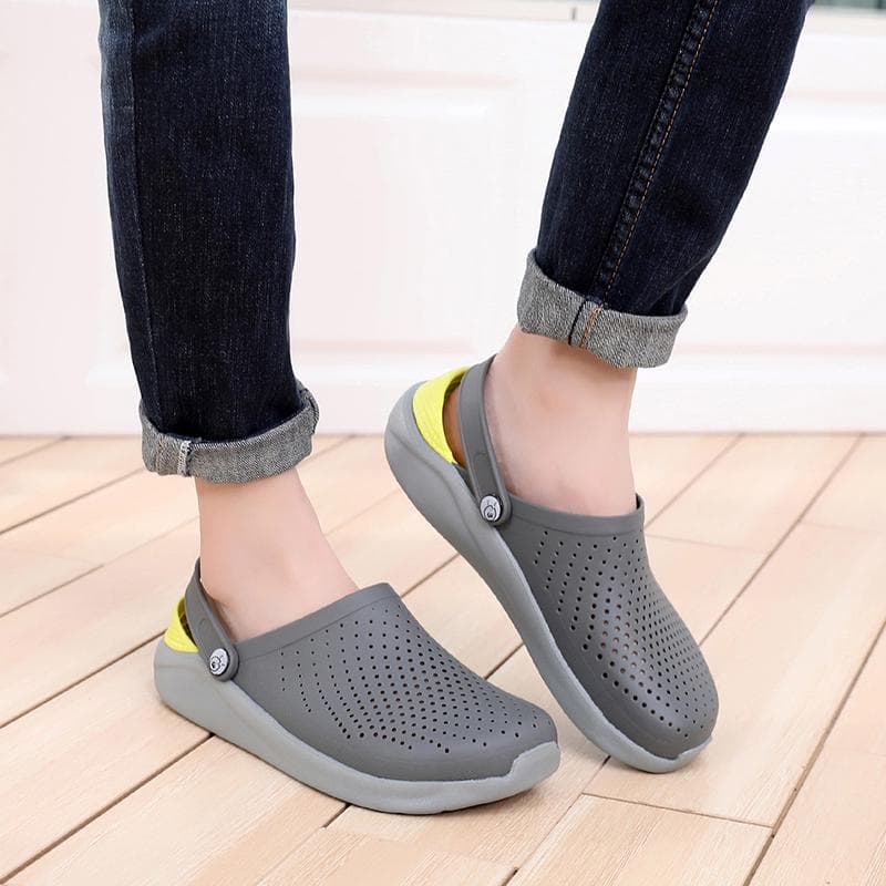 New Arrival Beach Sandals Clogs Summer Casual Shoes Unisex Summer Men Flats Hole Shoes Mans Swimming Slipper Sandalias cm gray