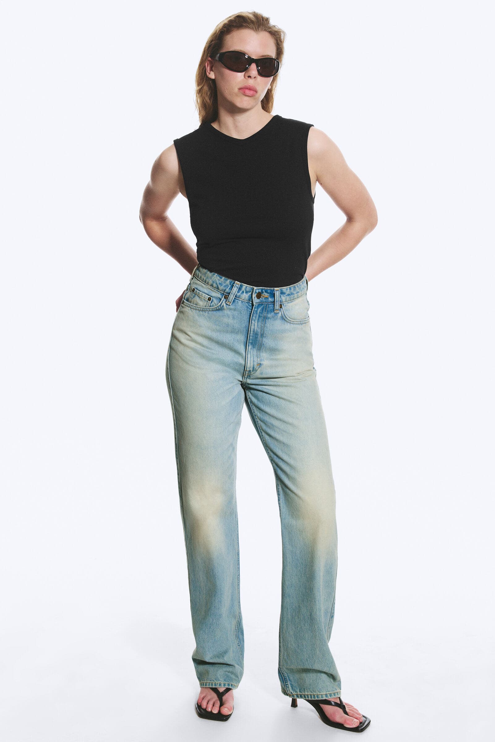 Rowe Super High Waisted Regular Straight Jeans