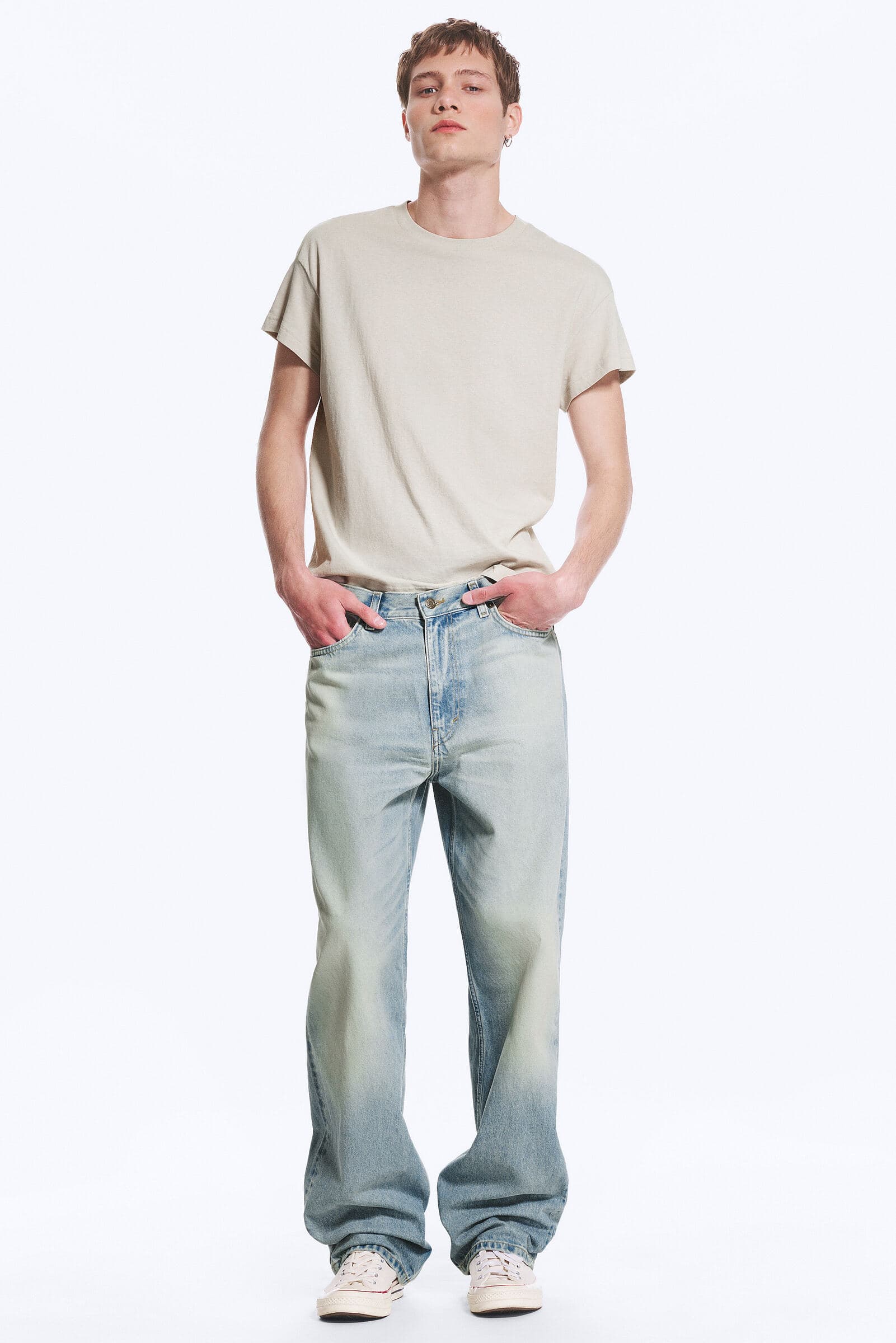 Galaxy Mid Rise Loose Straight Jeans