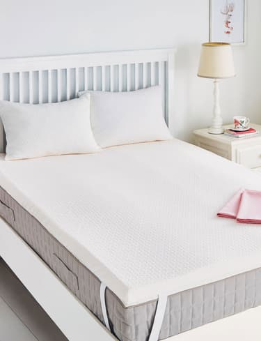 2 Inch (5cm) Memory Foam Topper With Air Layer Cover