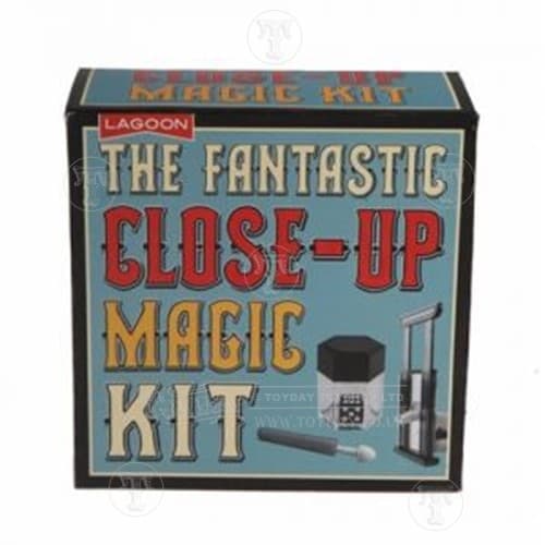 The Fantastic Close-Up Magic Kit