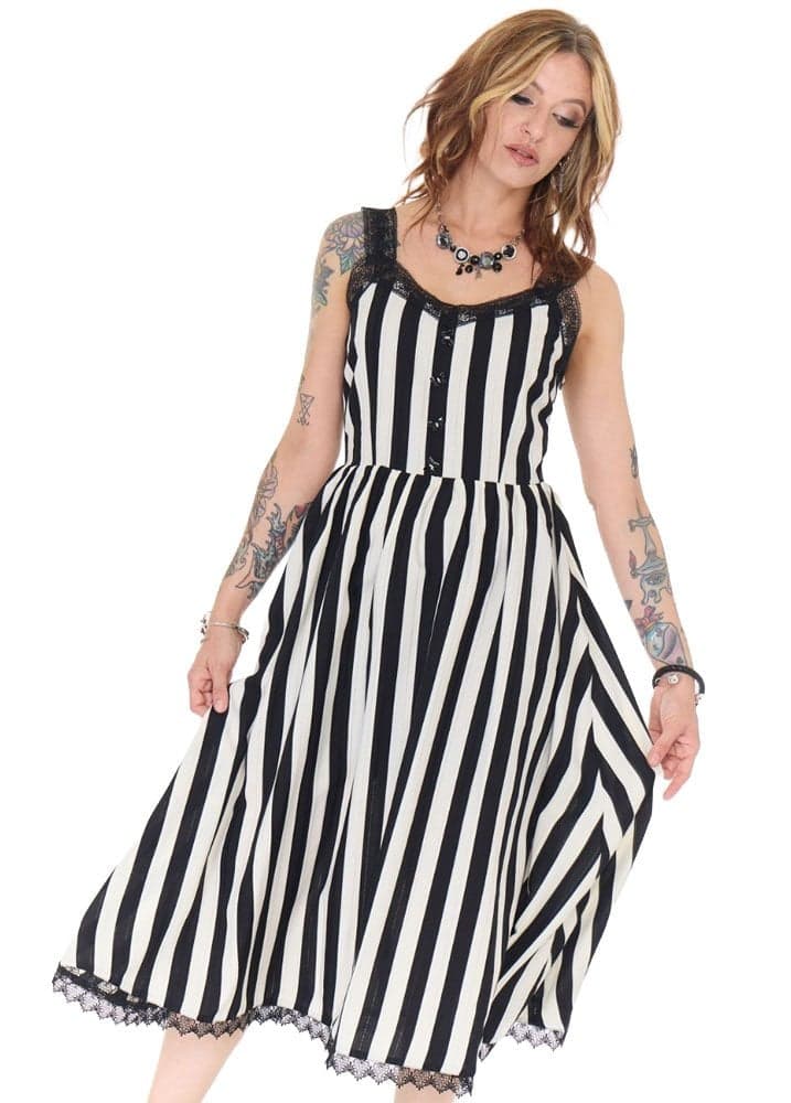 Jawbreaker Clothing Butterfly Button Striped Maxi Sundress Size: XL