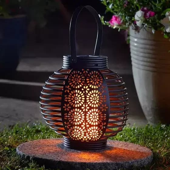 Ferrara Solar Lantern